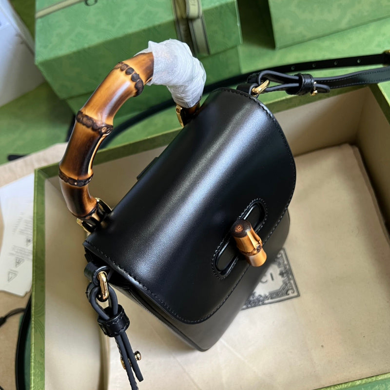 GUI - Luxurious Totes - 841