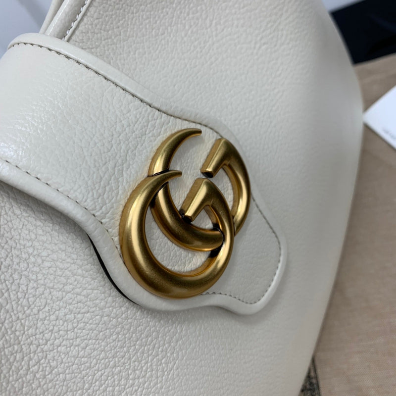 GUI - Luxurious Totes - 575