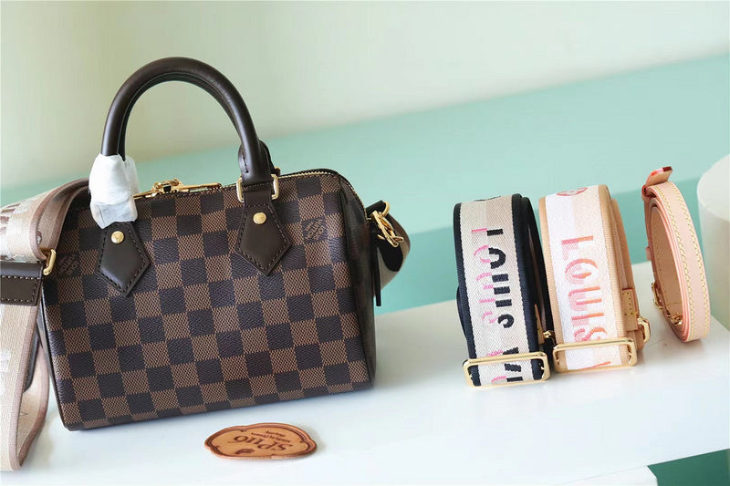 Lux-Totes - LOV Bags - 153
