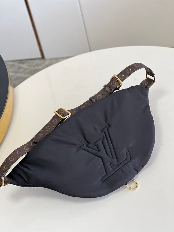 LOV - Luxurious Totes - 962
