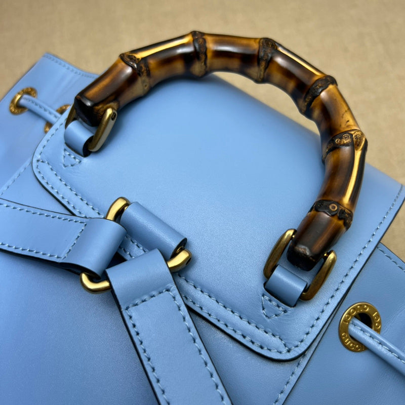 GUI - Luxurious Totes - 702
