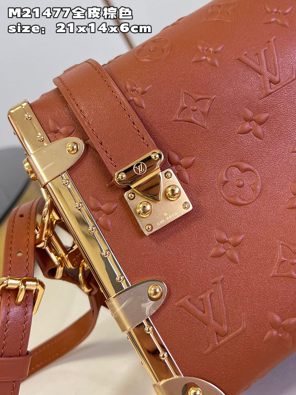 LOV - Luxurious Totes - 190