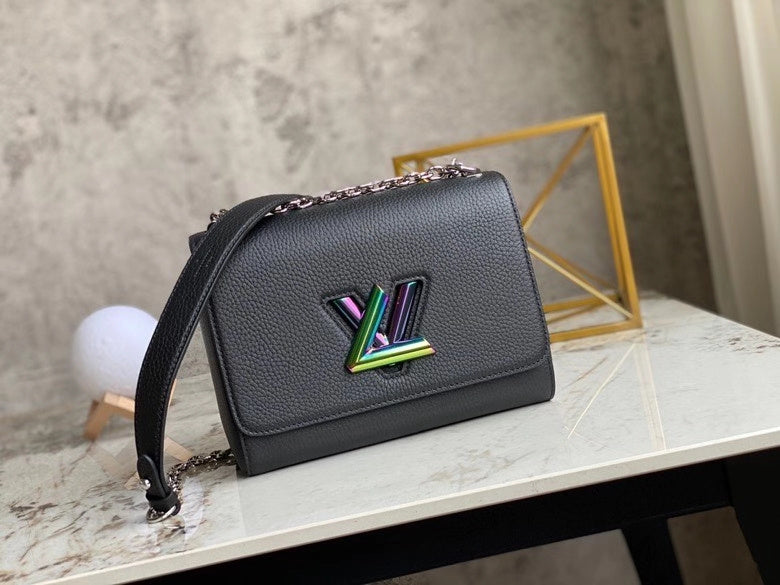 LOV - Luxurious Totes - 2357