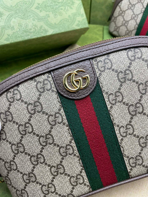GUI - Luxurious Totes - 881