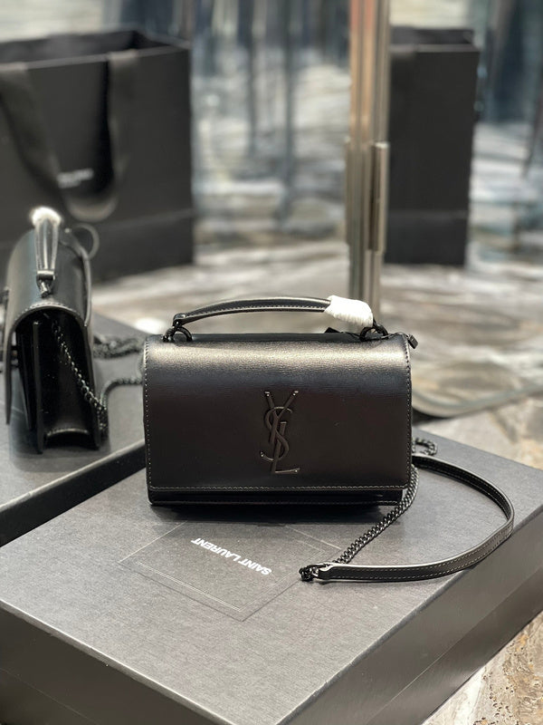 Luxurious Totes - Latest - 8239