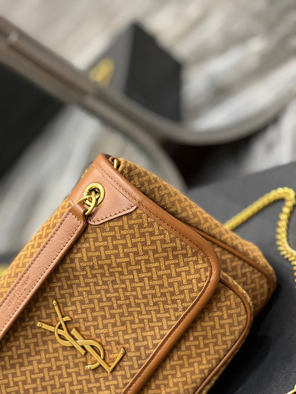 Luxurious Totes - Latest - 8533