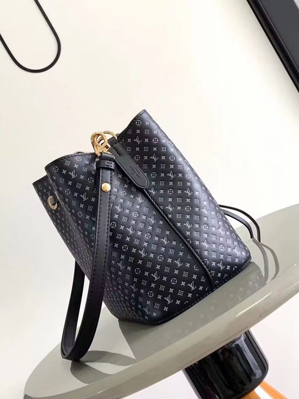 LOV - Luxurious Totes - 128