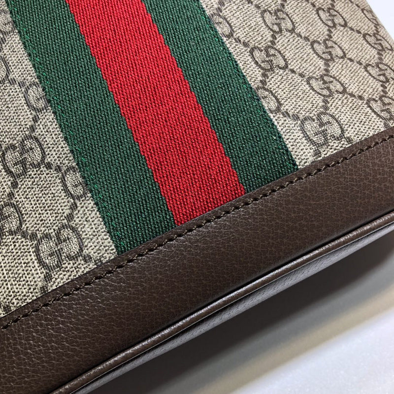GUI - Luxurious Totes - 915