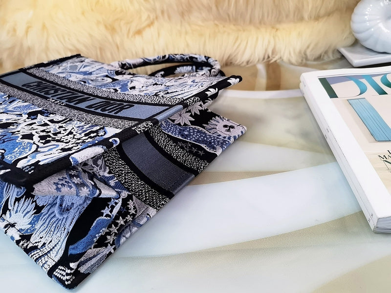Luxurious Totes - Latest - 6405
