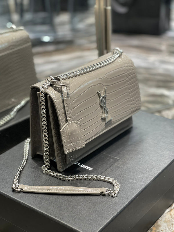 Luxurious Totes - Latest - 8546