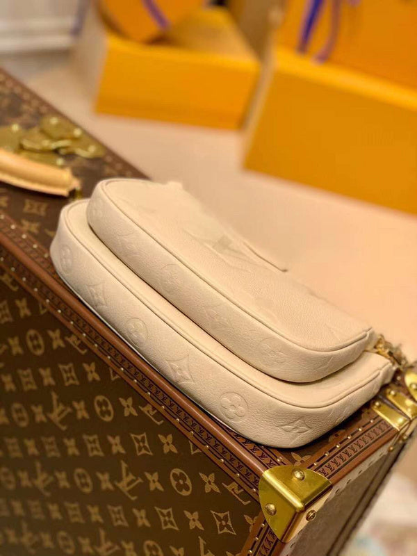 LOV - Luxurious Totes - 2310