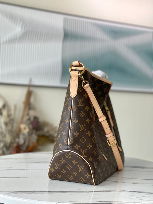 LOV - Luxurious Totes - 1668