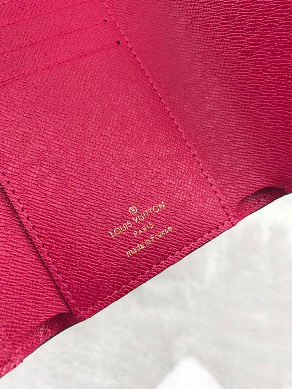 LOV - Luxurious Totes - 2344