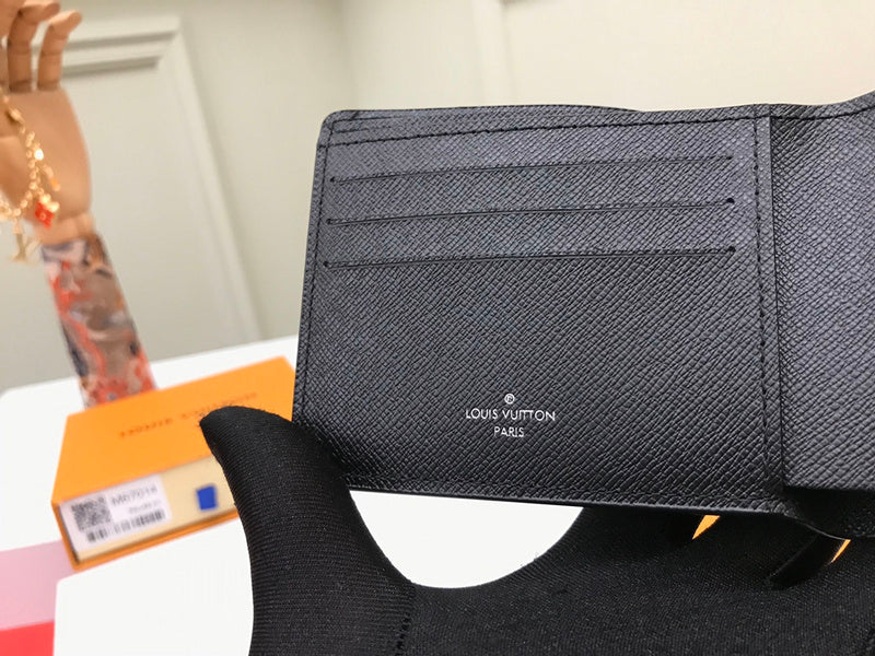 Luxurious Totes - Latest - 773