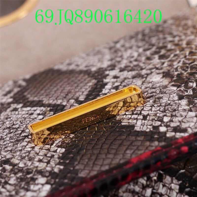 GC - Shoulder - 2886