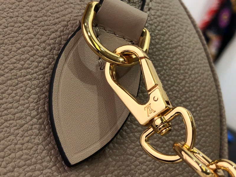 LOV - Luxurious Totes - 1263