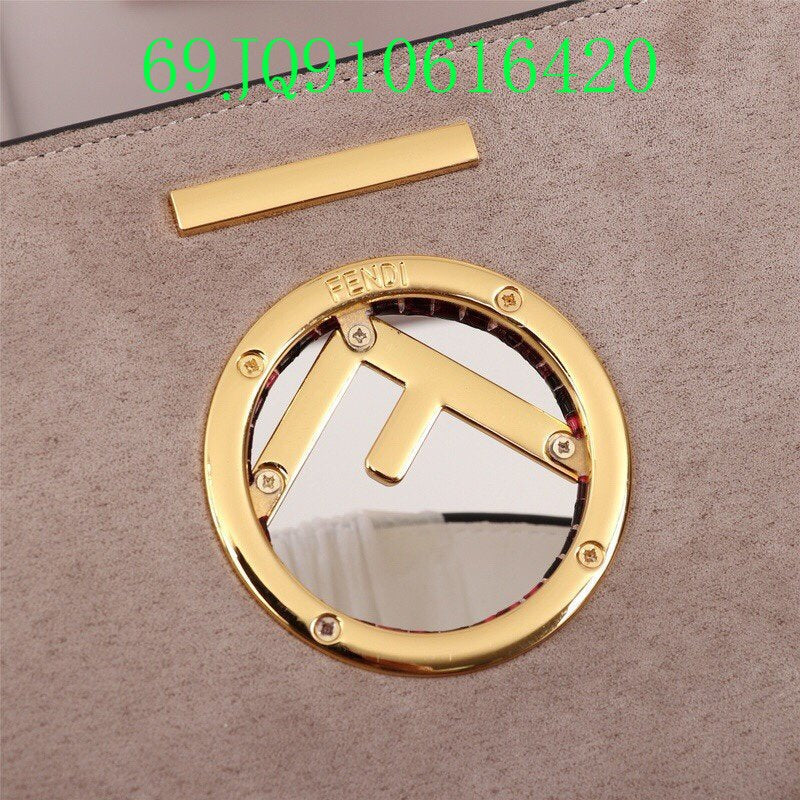 GC - Shoulder - 2898