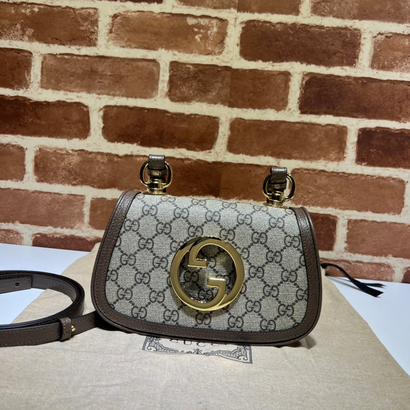 GUI - Luxurious Totes - 678