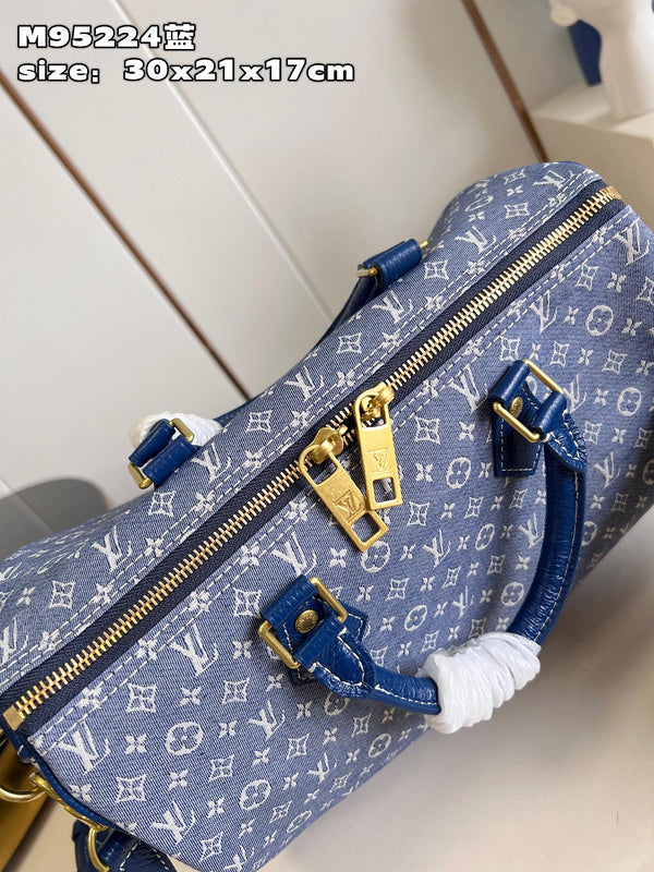 LOV - Luxurious Totes - 192