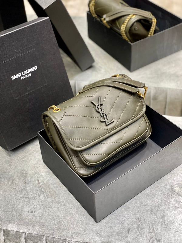Luxurious Totes - Latest - 8288