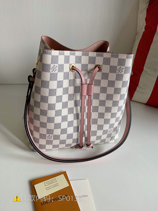 Luxurious Totes - Latest - 9755