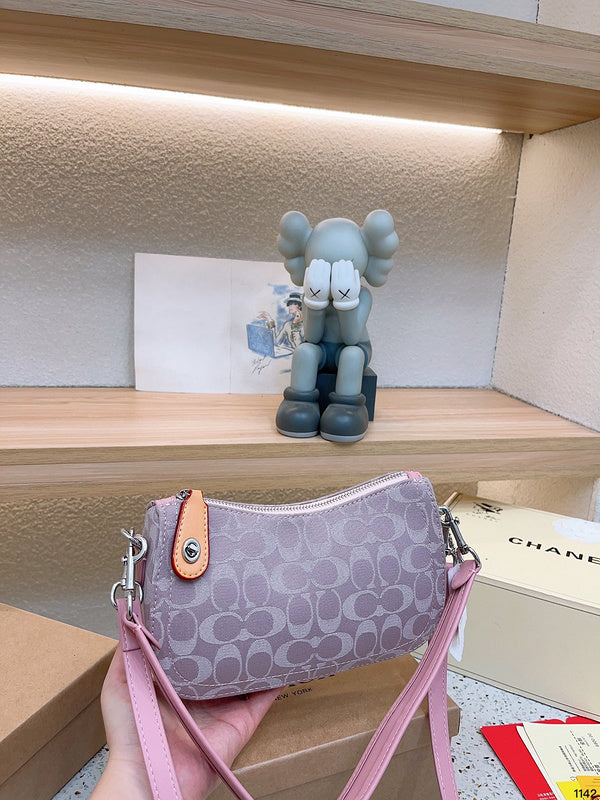Luxurious Totes - CCH2 Bags - 029