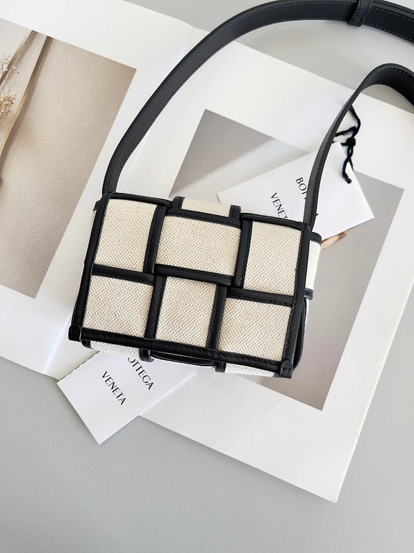 Luxurious Totes - Latest - 6987