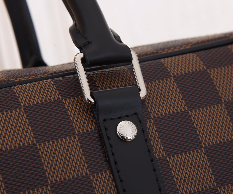 LOV - Luxurious Totes - 2550