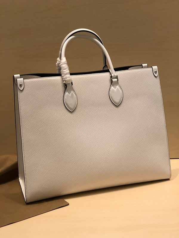 LOV - Luxurious Totes - 2633