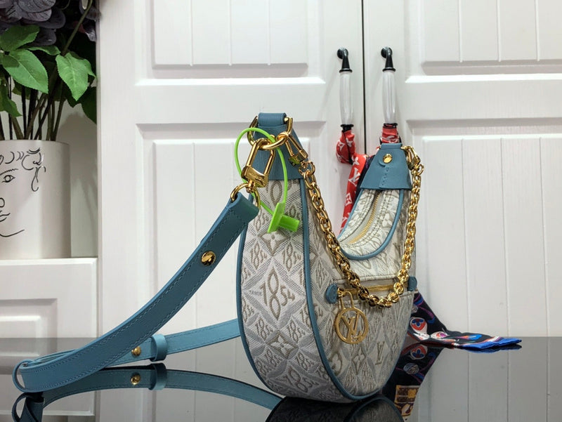 LOV - Luxurious Totes - 2103