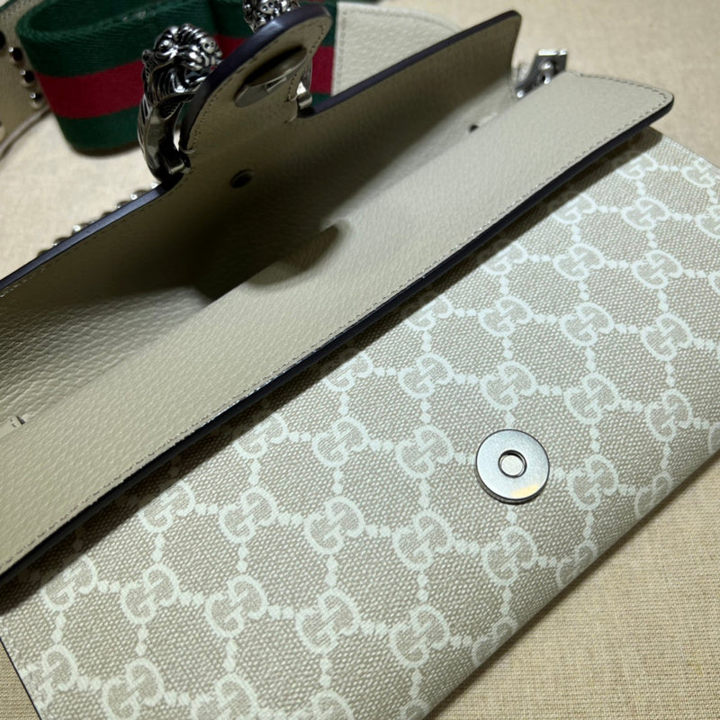 GUI - Luxurious Totes - 486