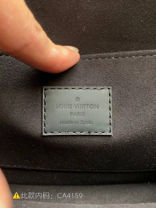 Luxurious Totes - Latest - 2376