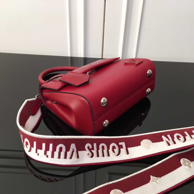 LOV - Luxurious Totes - 741