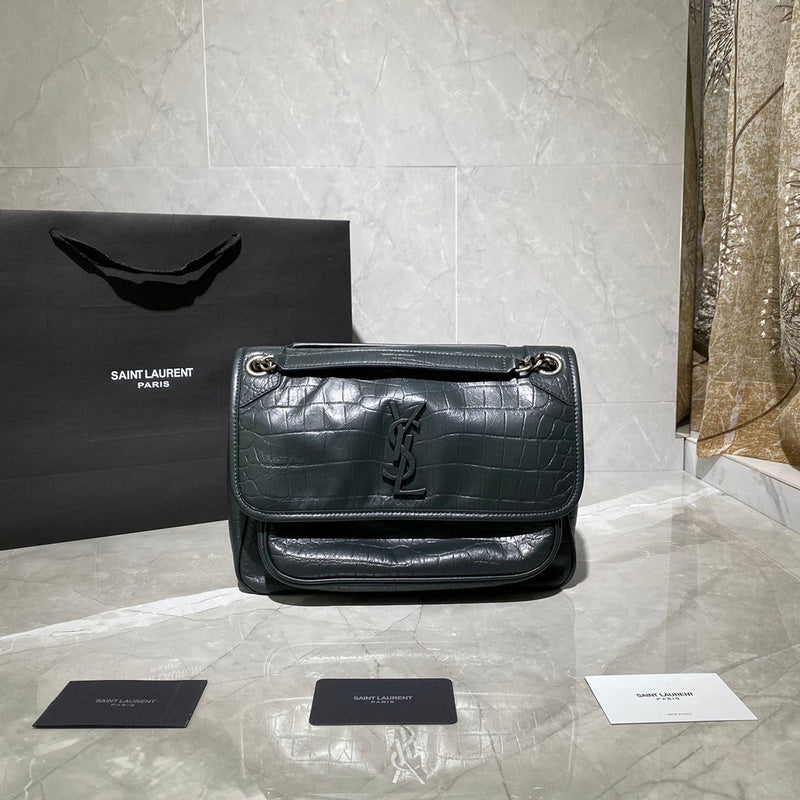 Luxurious Totes - Latest - 8423