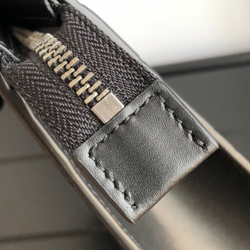 Luxurious Totes - Latest - 9783