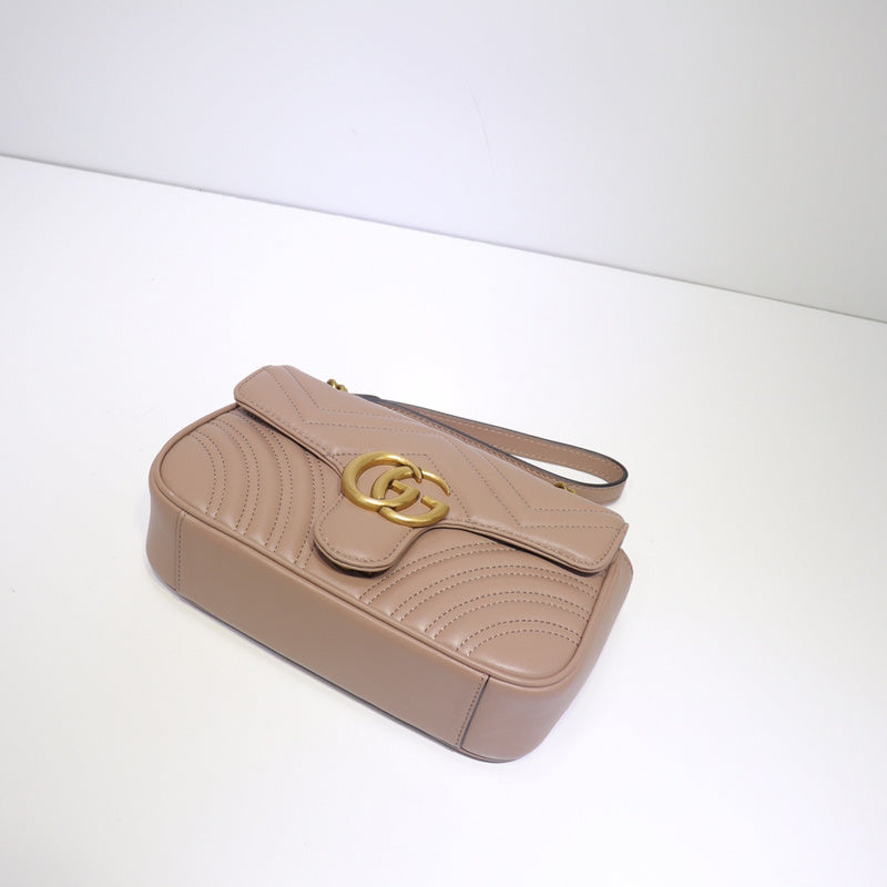 GUI - Luxurious Totes - 984