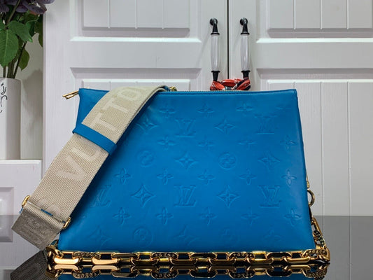 LOV - Luxurious Totes - 500