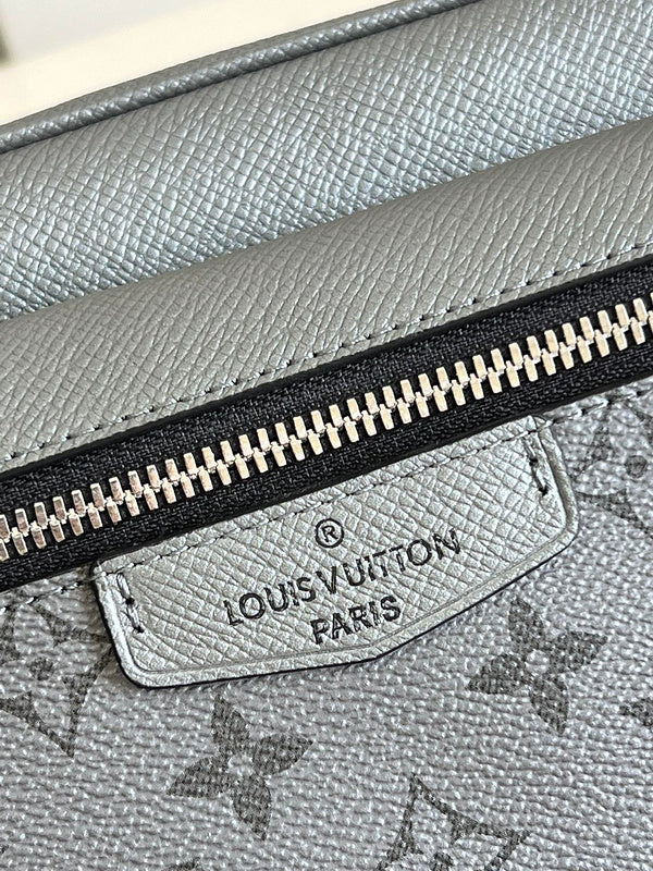 LOV - Luxurious Totes - 1614