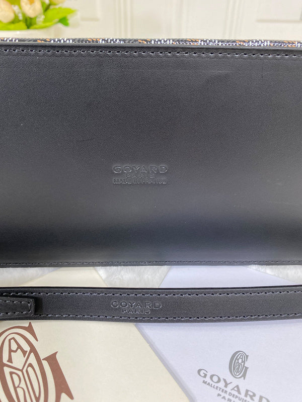 Lux-Totes - GOD Bags - 129