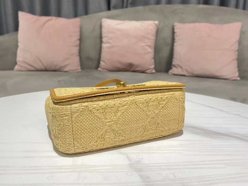 Luxurious Totes - Latest - 6362