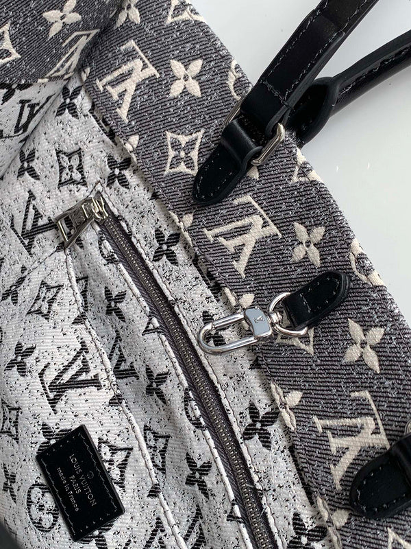 LOV - Luxurious Totes - 955