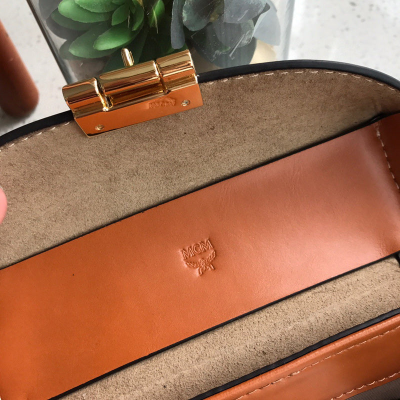 Luxurious Totes - Latest - 7734