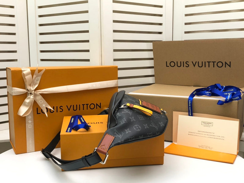 LOV - Luxurious Totes - 2505