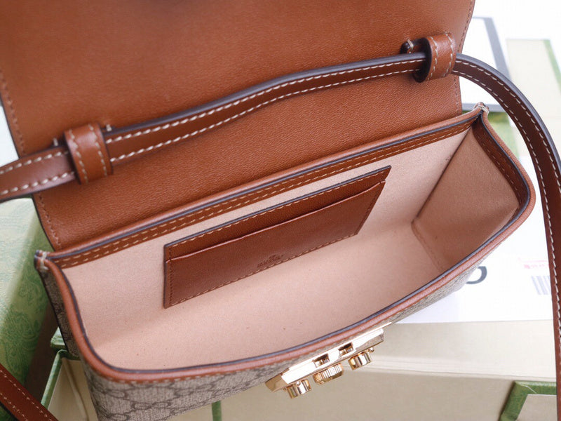 GUI - Luxurious Totes - 764