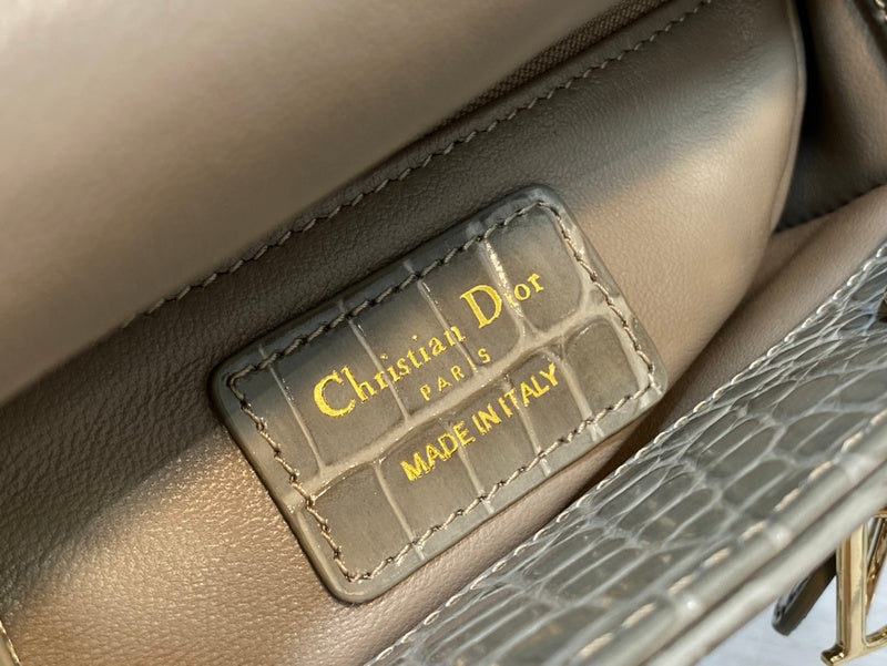 Luxurious Totes - Latest - 6431