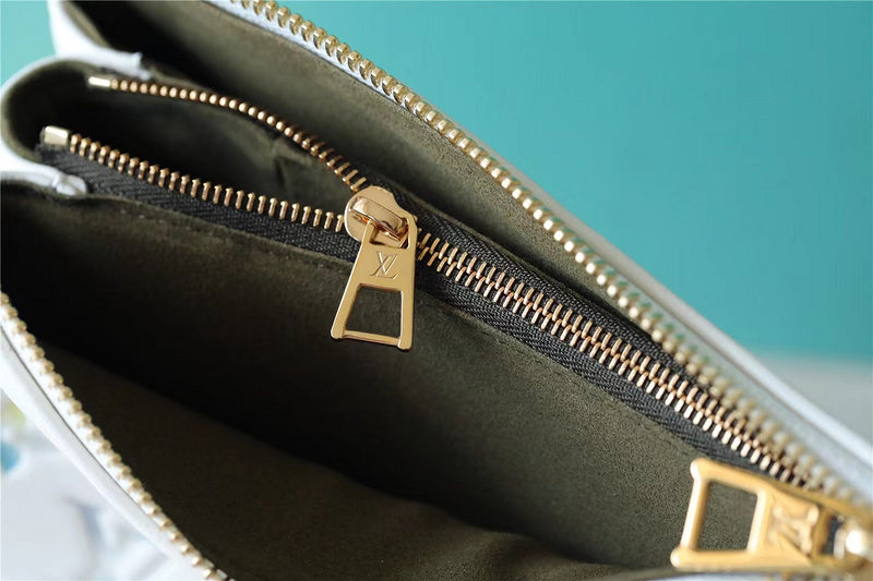 Lux-Totes - LOV Bags - 627