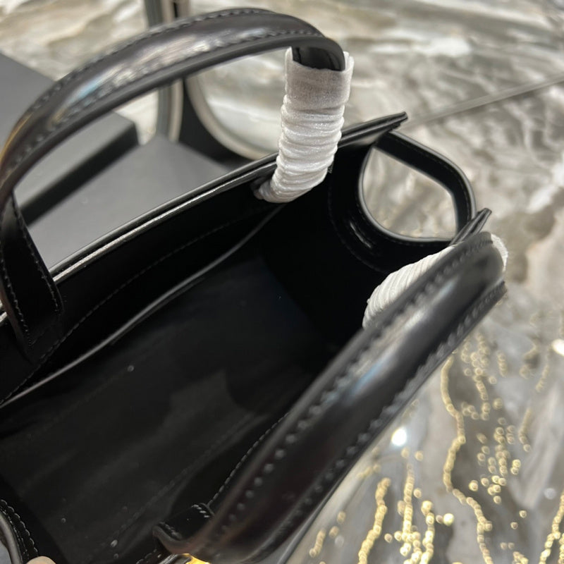 Luxurious Totes - Latest - 8078