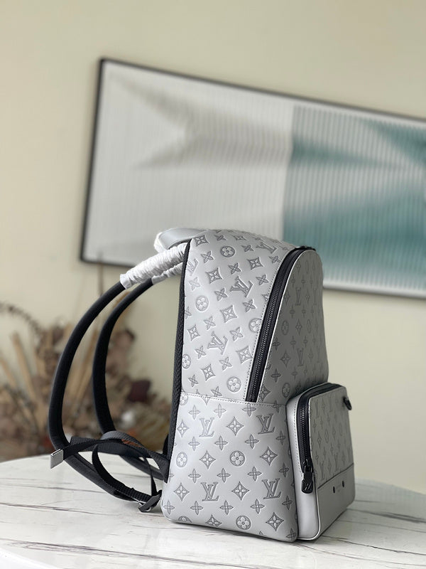 LOV - Luxurious Totes - 1216