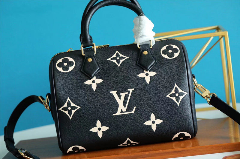 Lux-Totes - LOV Bags - 1095