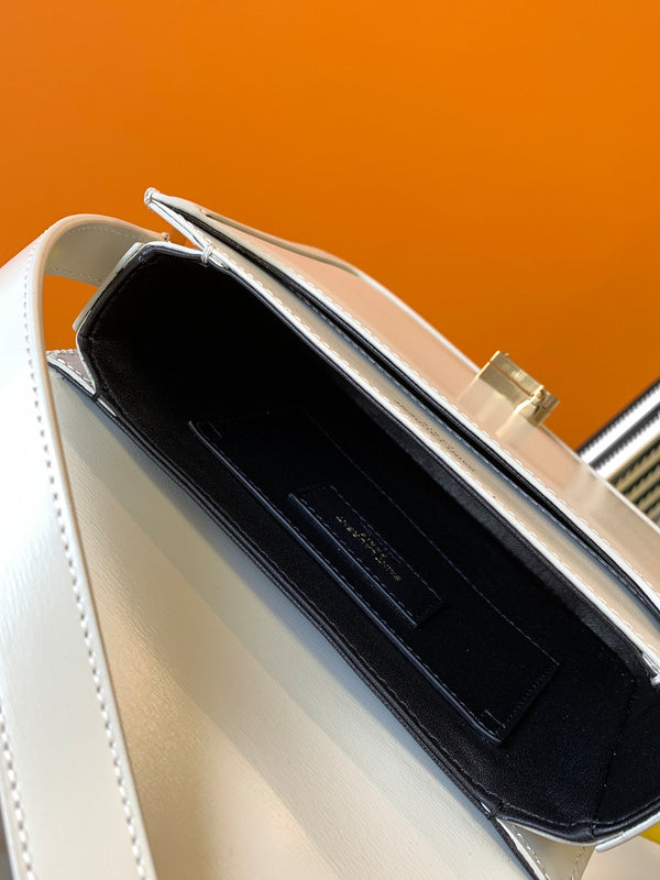 Luxurious Totes - Latest - 9222